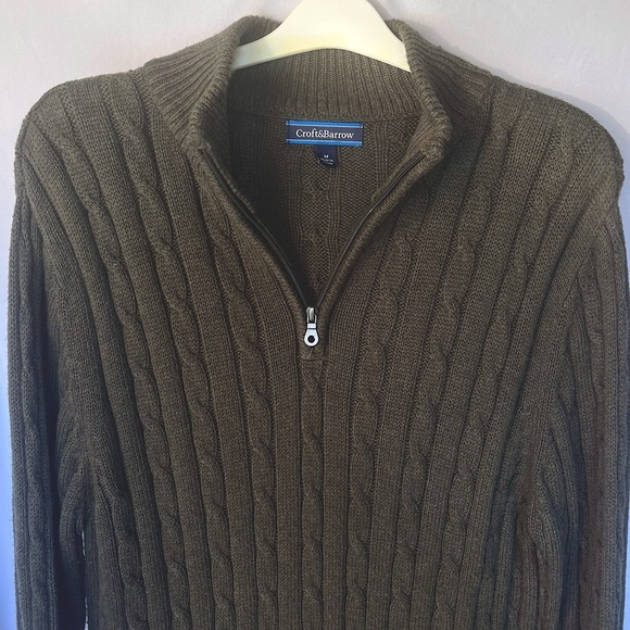 Croft & Barrow Olive Green Men’s Sweater - Picture 2 of 6